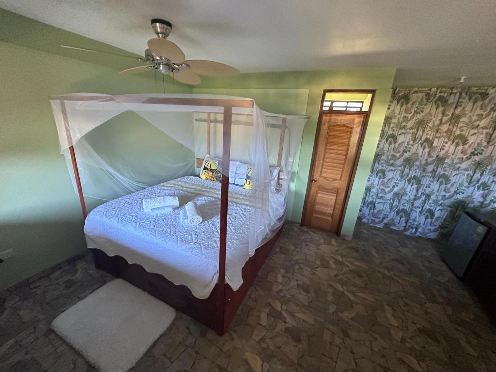 Orchid Resort Ltd Guillet Bagian luar foto