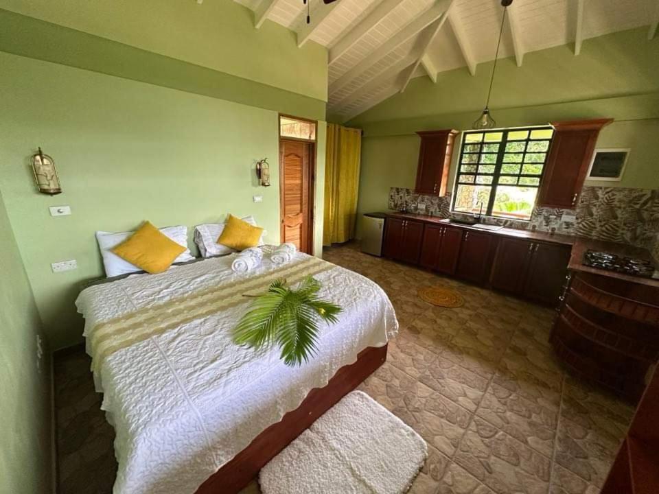 Orchid Resort Ltd Guillet Bagian luar foto